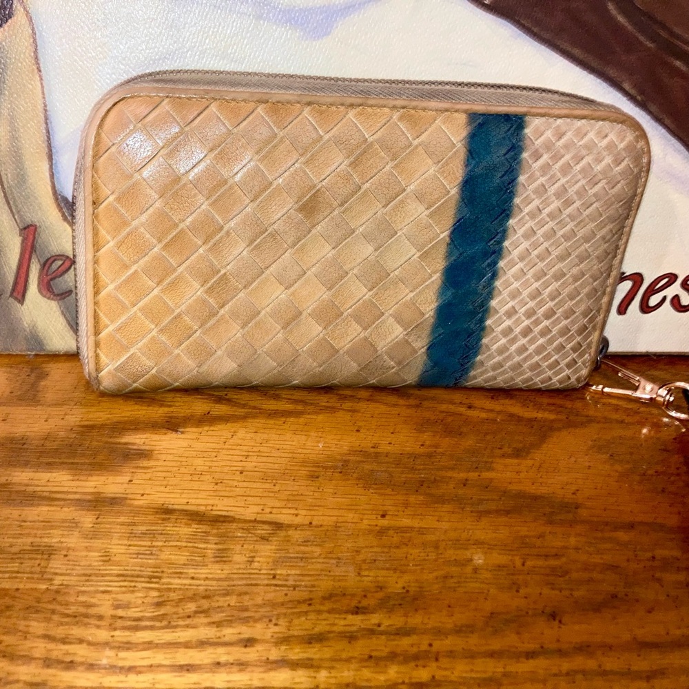 Bottega Veneta Intrecciato Woven Leather Wallet Tan - Picture 2 of 14